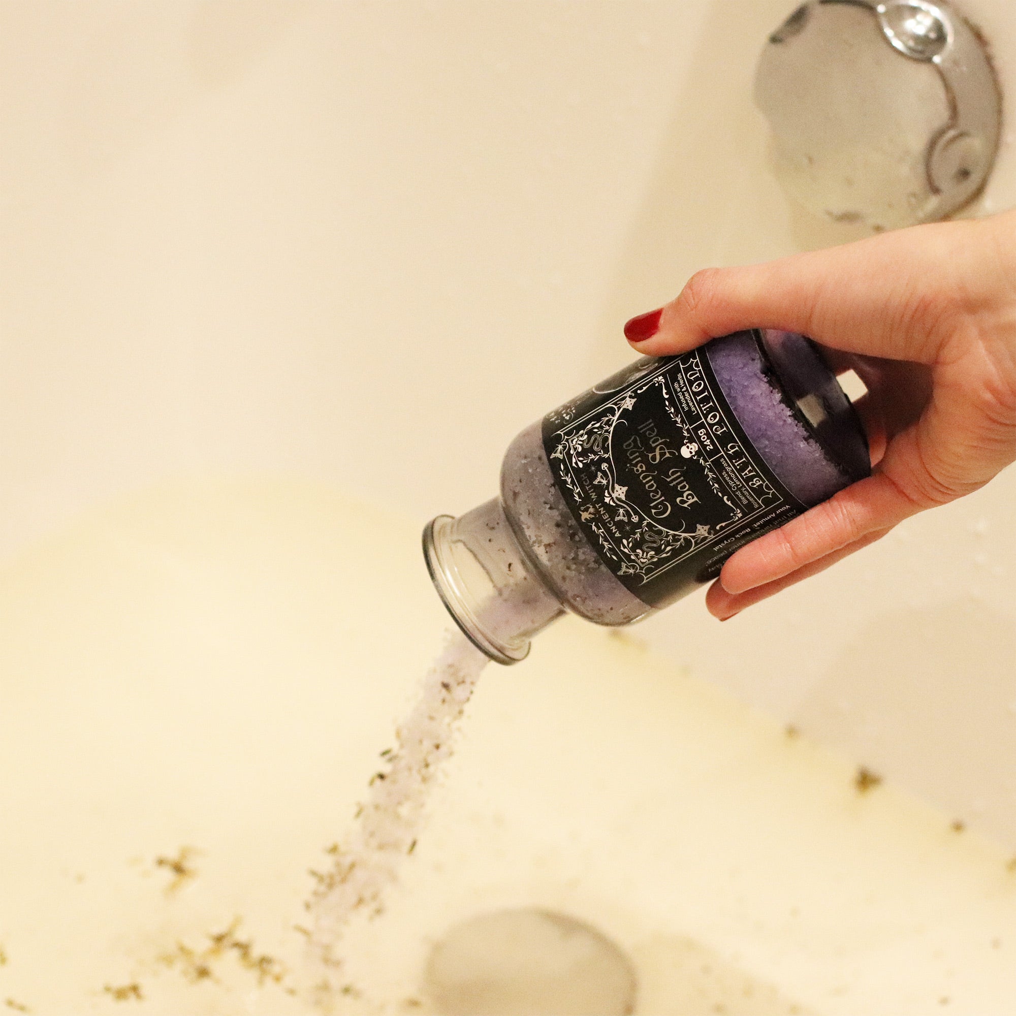 Ancient Witch Bath Spell Potion & Rock Crystal Amulet - Cleansing