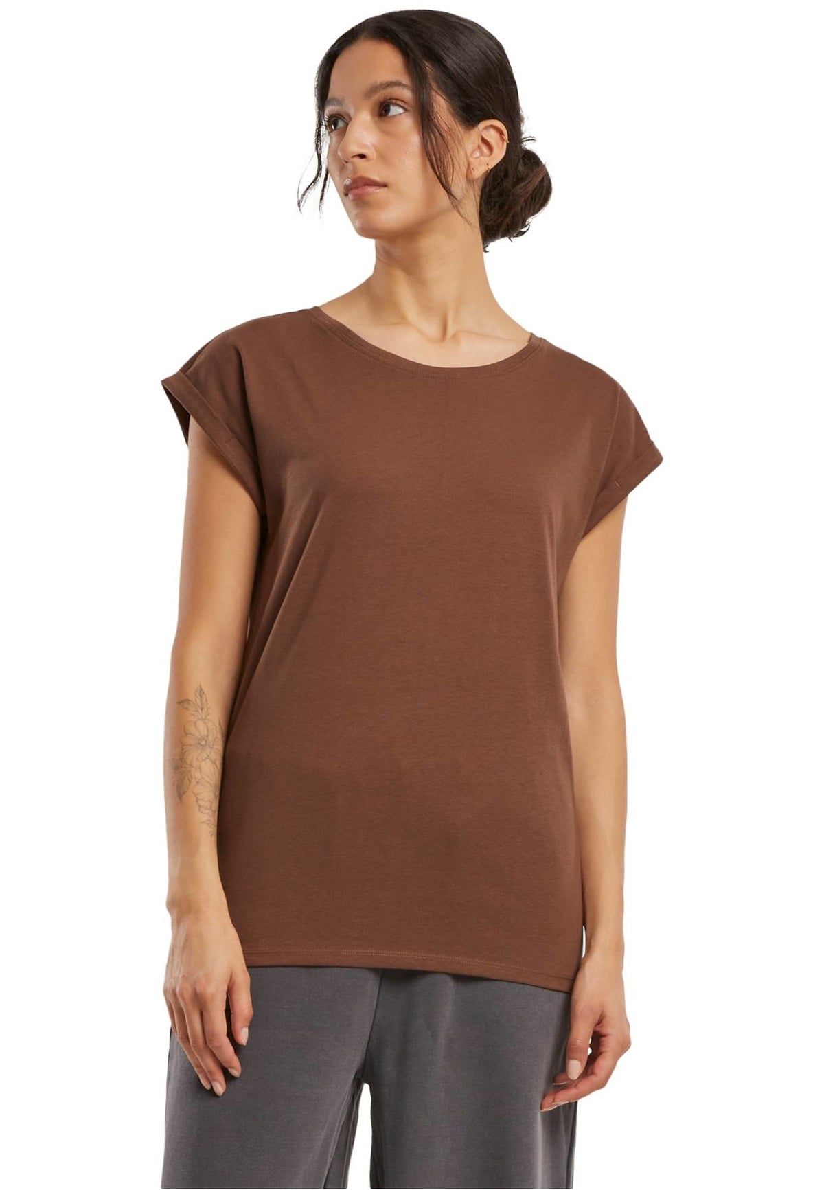 Women's Extended Shoulder Tee