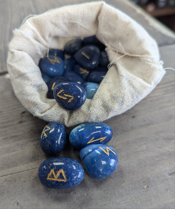 Runes Stone Set in Pouch -Sodalite