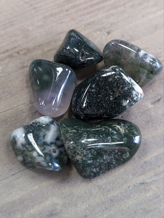 Tumble Stone - Green Moss Agate
