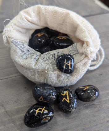 Runes Stone Set in Pouch - Black Onyx