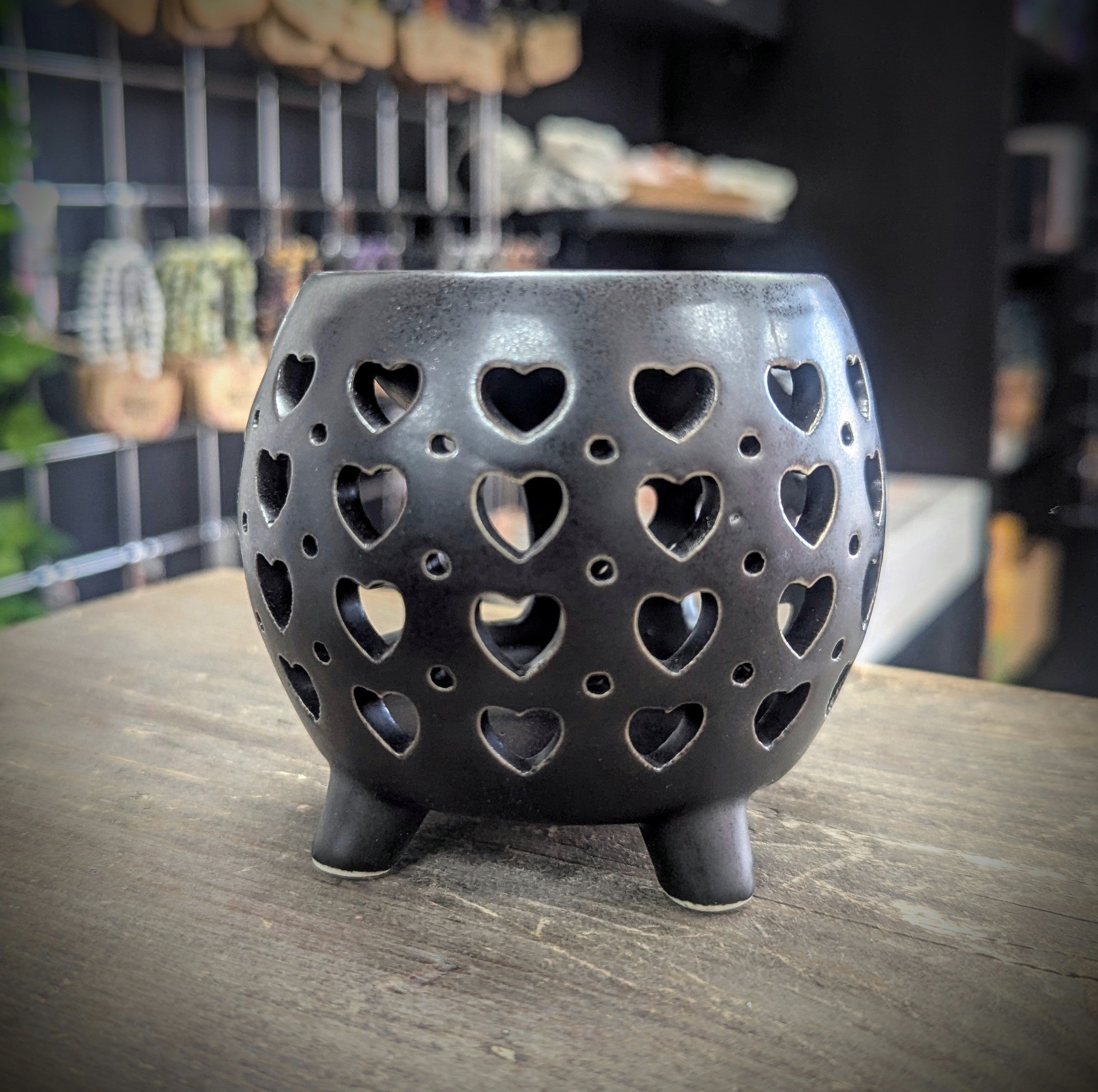 Squat Pot Oil Burner Multi Hearts